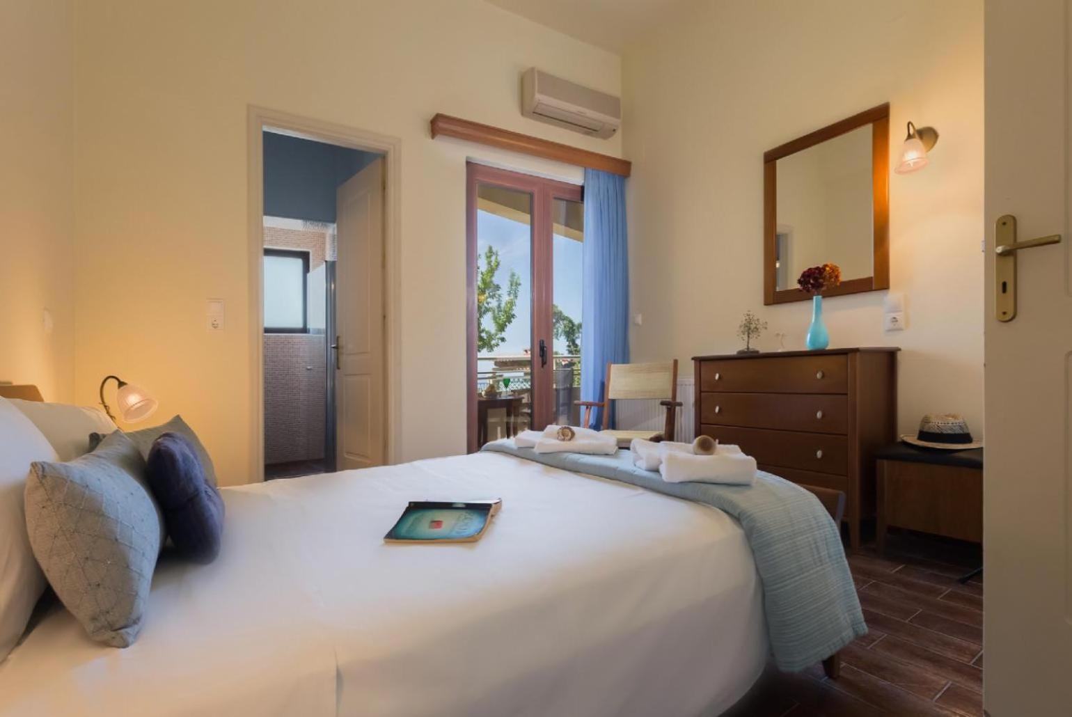 Villa Ilia Roussospition Екстер'єр фото